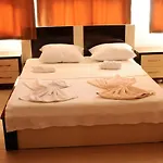 شقة فندقية Mina