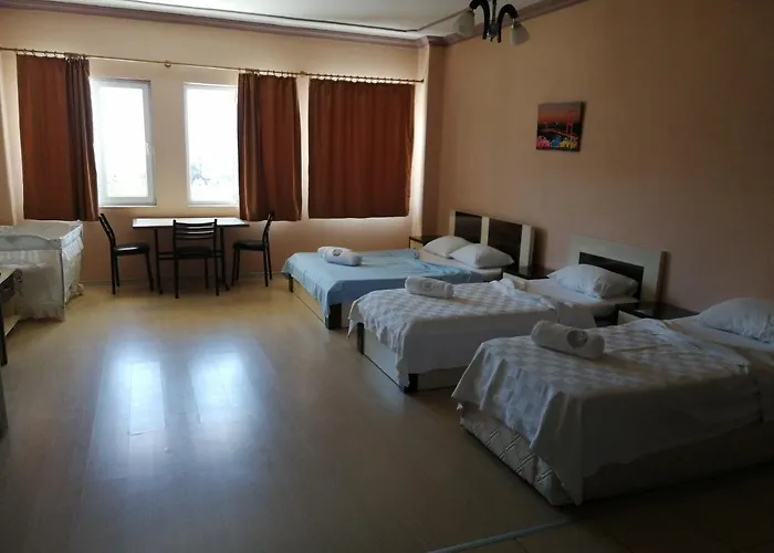 Mina 3* Kundu