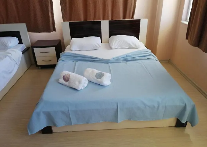 Mina 3* Kundu